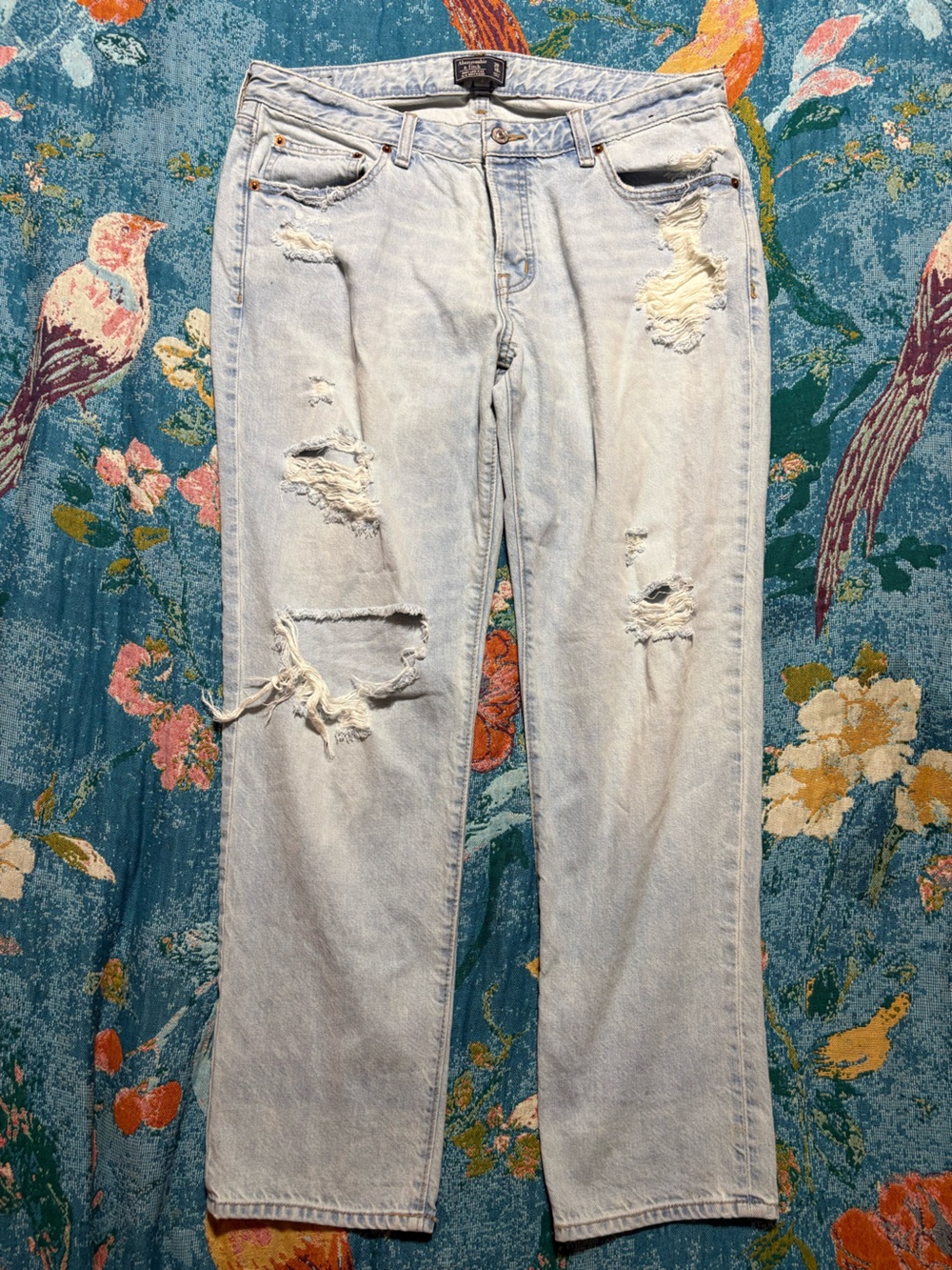 Abercrombie Light Blue Distressed Women's Jeans Size 30/10